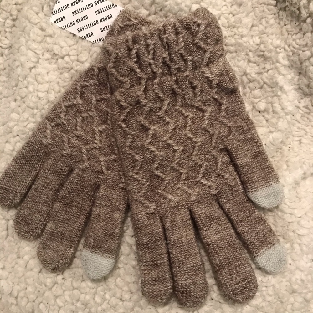 🆕 UO Texting Gloves
